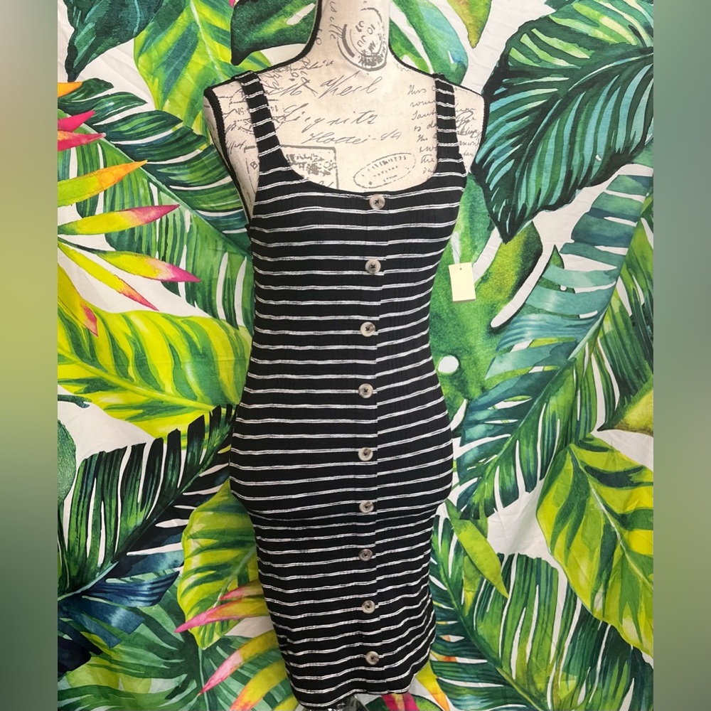NWT Aeropostale Jrs S Black White Extra Slim Button Front Casual Preppy Dress